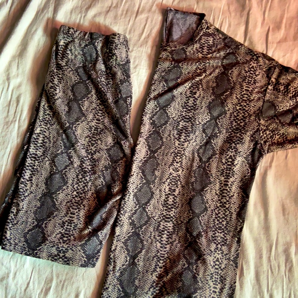 Hot Snake print set 🐍